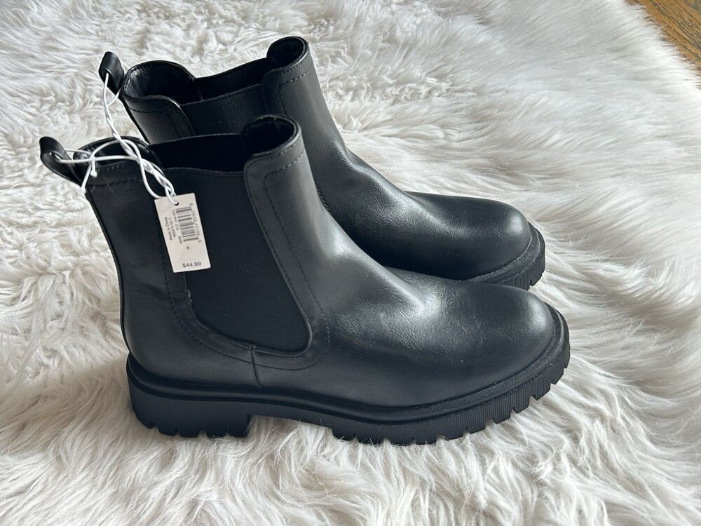 NWT Old Navy Women's Size 8 Faux Leather Chelsea Boots Black Chunky Grunge
